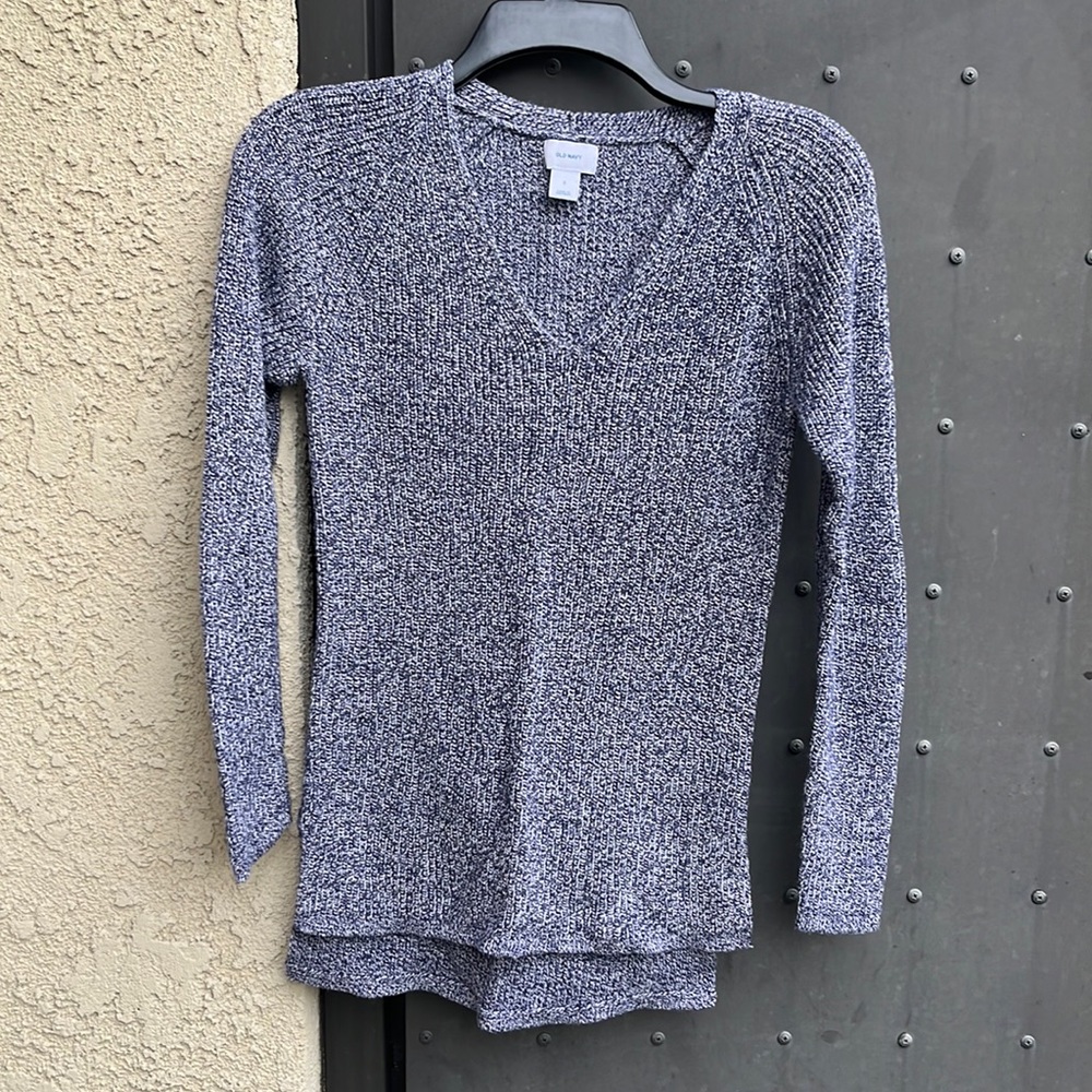 Womens blue sweater